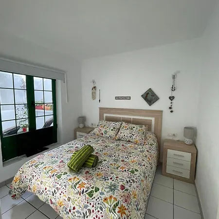 Harmony House Apartment *