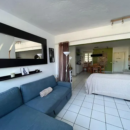 Apartment Harmony House *